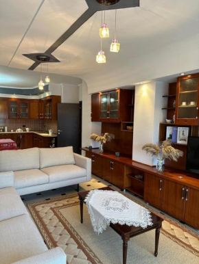 Tirana Stay Central - Apartment